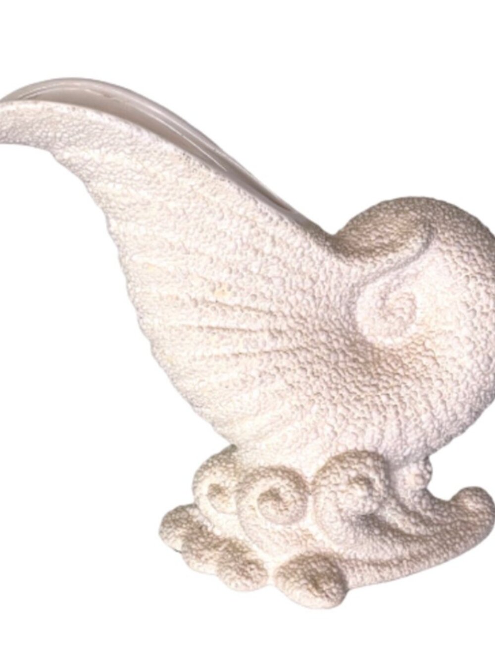 Vintage 1998 Royal Haeger Nautilus Shell Cornucopia Vase Texture Off White 235-4